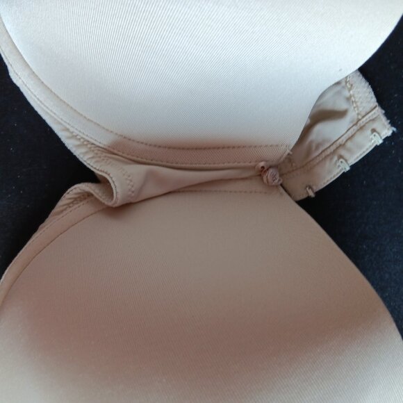 BREEZIES WOMEN'S TAN 40DD UNDERWIRE BRA - Picture 2 of 4